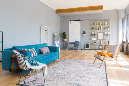 Dywan wełniany do salonu Agnella MAISIE 1.0/6 Niebieski REGIUS