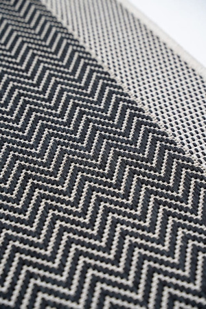 Dywan mata nowoczesny balkon, taras, patio CHEVRON Szary Koło MIOVANI